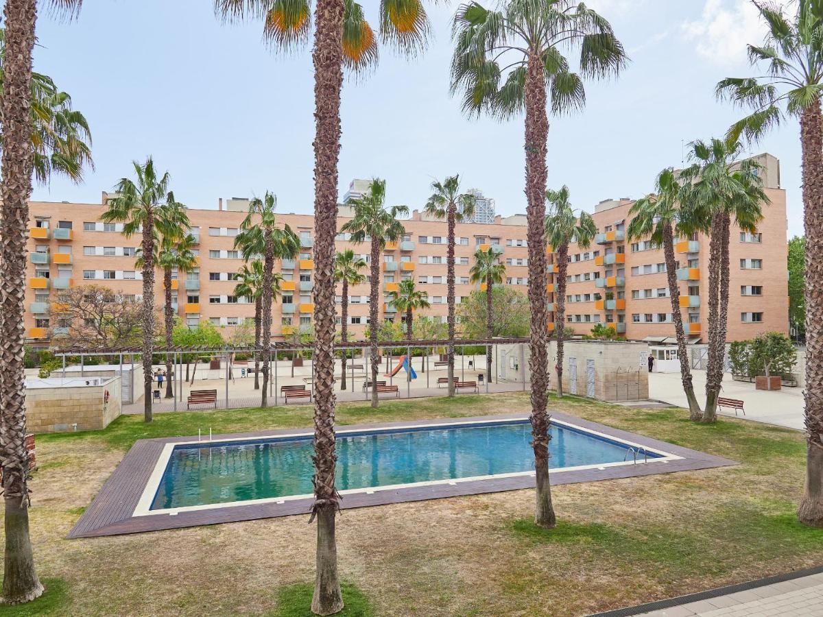 Vila Olimpica Pool Suites Барселона Экстерьер фото